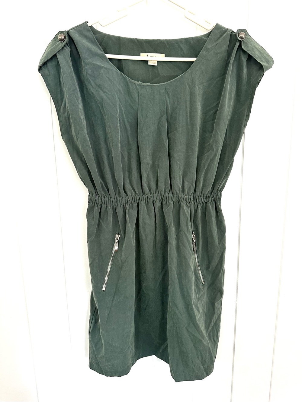Forever 21 Olive Green Sleeveless Elastic-Waist Mini Dress with Zipper Pockets